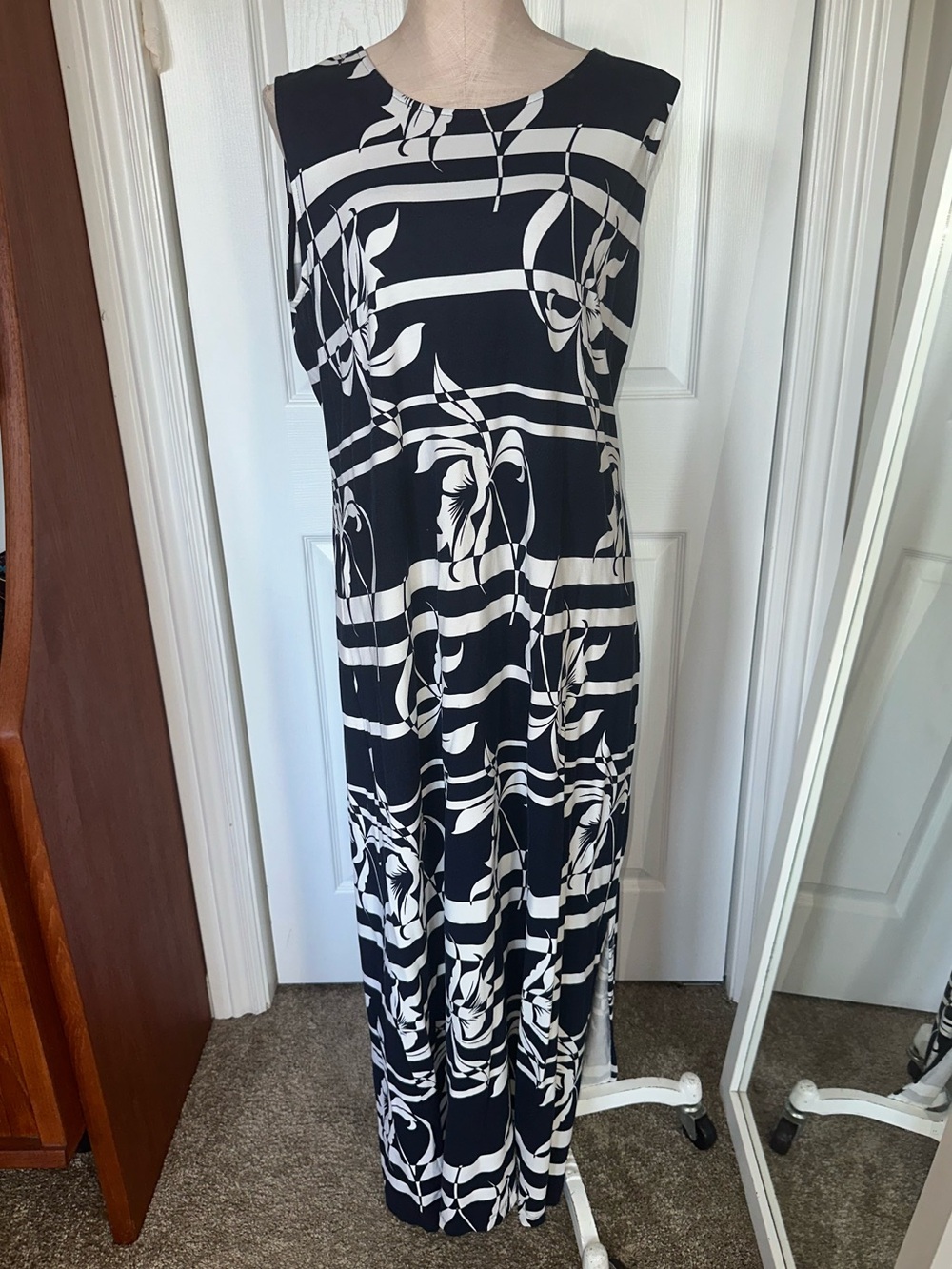 Sleeveless Navy Blue and White Floral Stripe Maxi Dress
